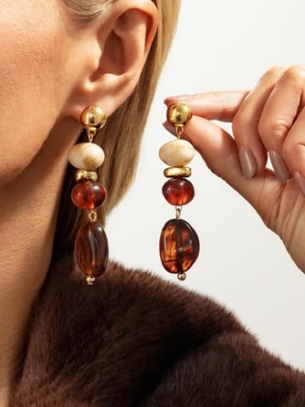 Anthropologie GoldTone Amber and Cream Bead Drop Earrings